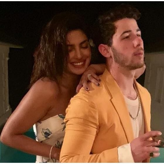 priyanka chopra nick jonas momentos roma nticos 09 a