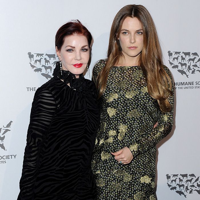 Riley Keough y su abuela Priscilla Presley