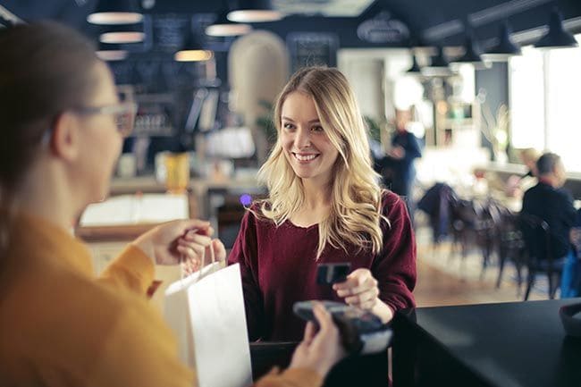 ¿Ir de compras te hace feliz?