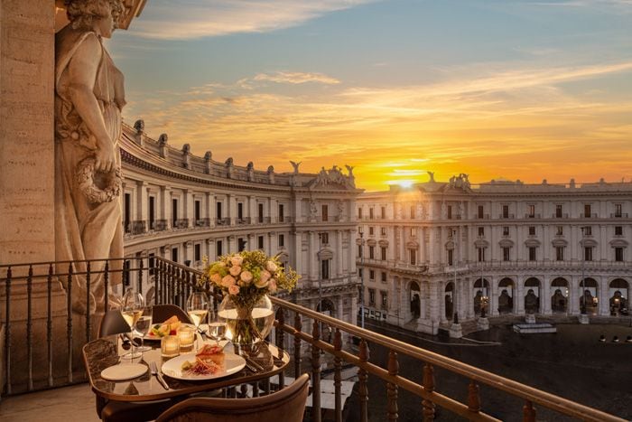 Anantara Palazzo Naiadi, hotel en el que se han alojado Mario Casas y Eiza González en Roma