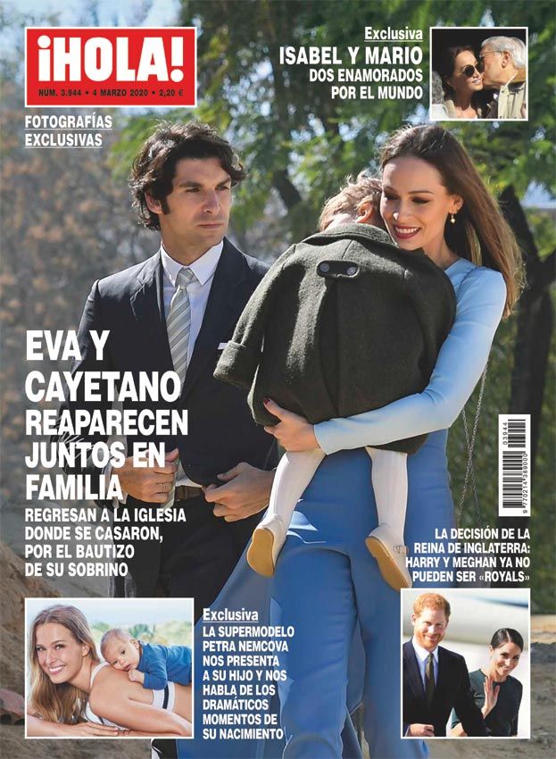 Eva y Cayetano con su hijo