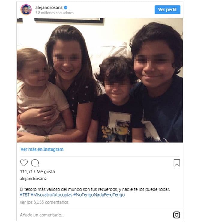 Alejandro Sanz y sus hijos