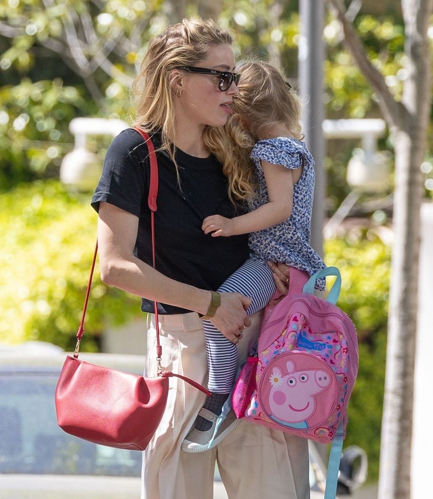 Amber Heard y su hija 