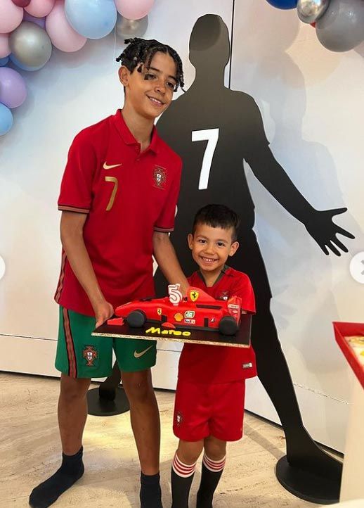 Cristiano Jr. y Mateo en el cumple del pequeño