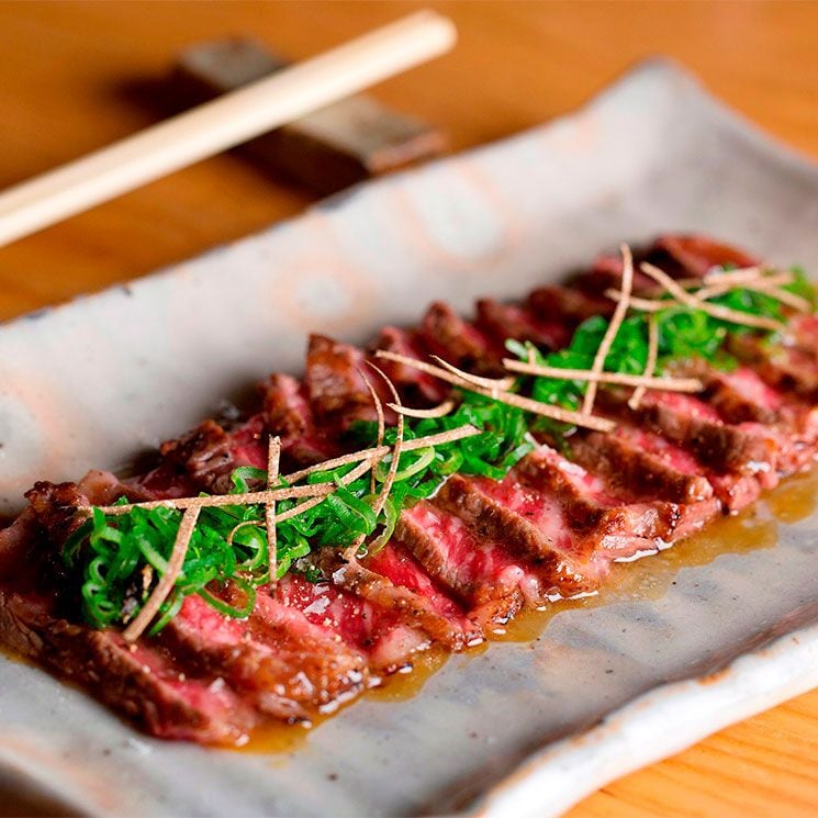 wagyu sirloin tataki trufa zuma