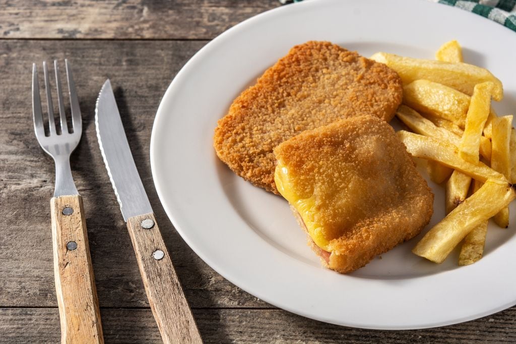 El San Jacobo es otra elaboración emparentada con el cachopo o con el 'Cordon Bleu'