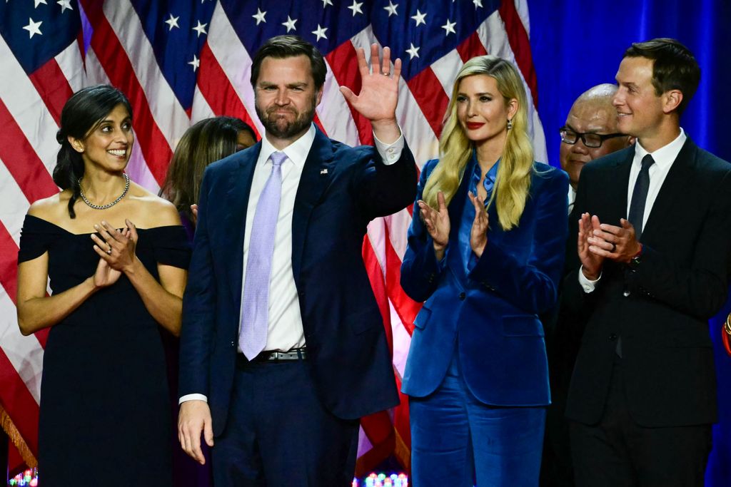 El vicepresidente J.D. Vance y su mujer Usha Vance con Ivanka Trump y Jared Kushner 