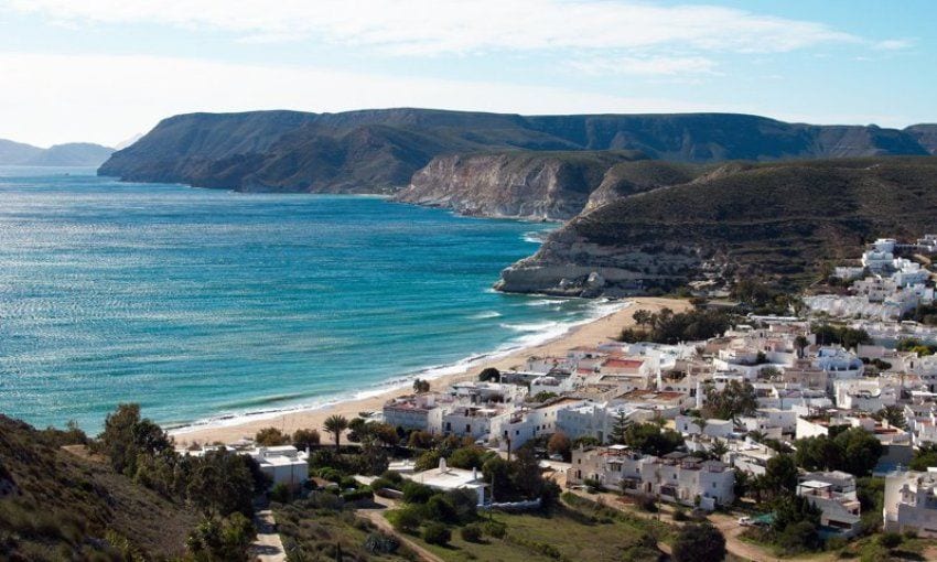 Agua Amarga, uno de los pueblos más deseados de la costa de Almería.