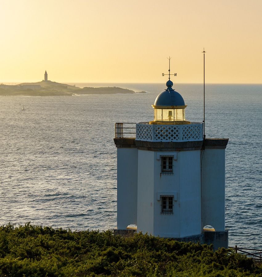 faro pequeno de mera