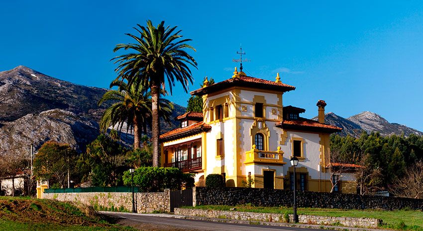 Casas indianas en el concejo de Caravia, Asturias