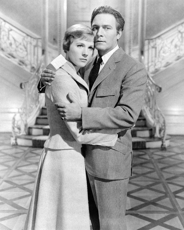 Julie Andrews y Christopher Plummer como Froilán María y el Capitán Von Trapp en el clásico de 'Sonrisas y lágrimas' en 1965
