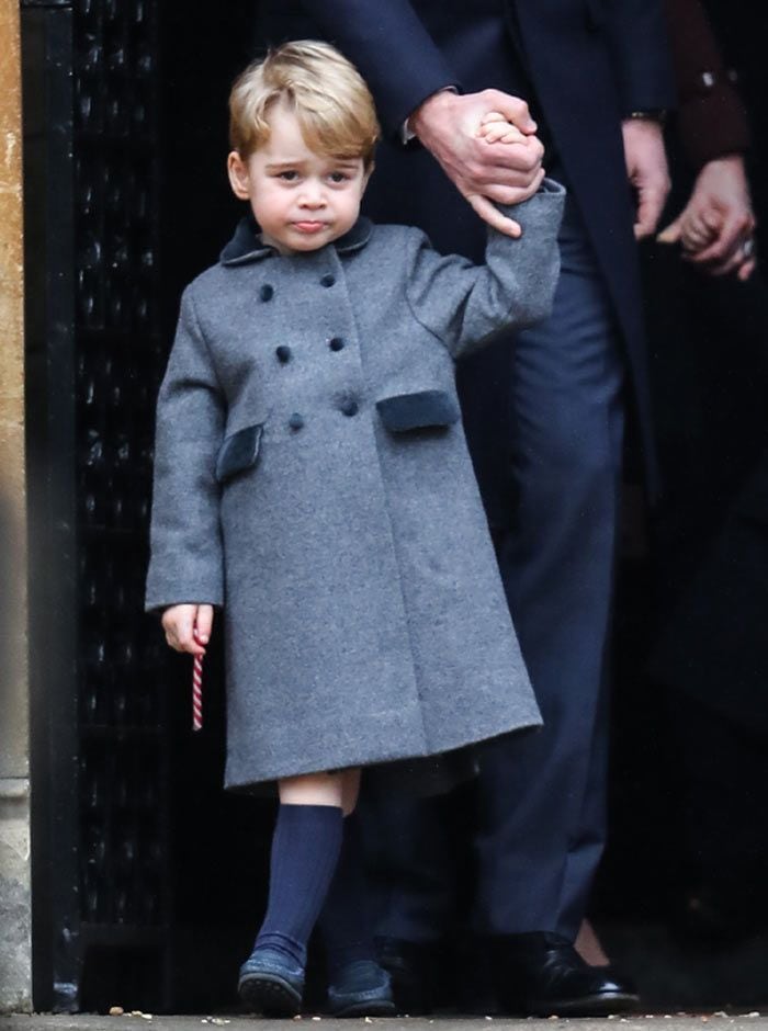 El abrigo de la española Pepa & Co. que lució el pequeño George de Cambridge para acompañar a los Middleton el 25 de diciembre en la iglesia St. Marks de Berkshire se agotó en cuestión de minutos en la web
