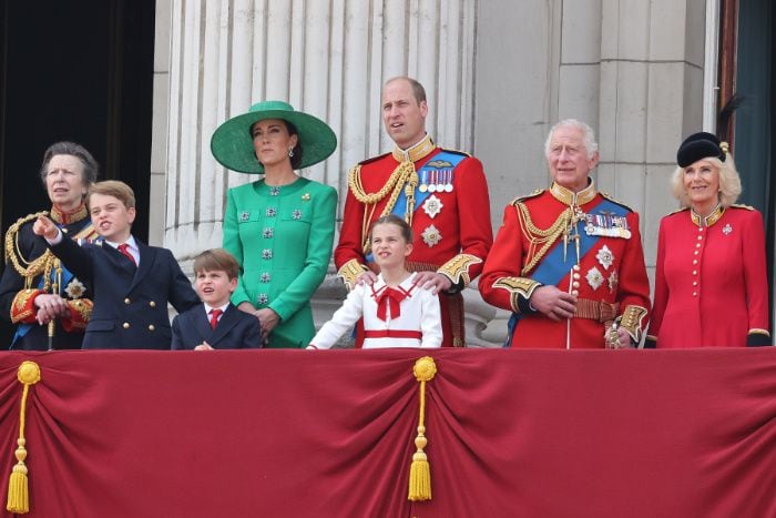 La familia real en el Trooping the Color
