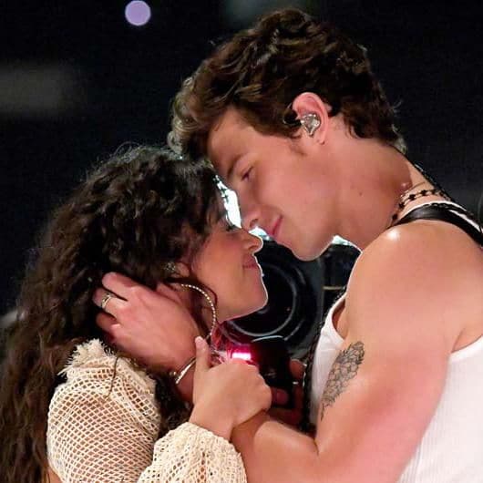 camila cabello shawn mendes romance amor fotos10