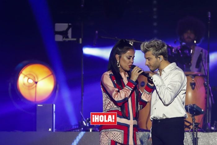 Beatriz Luengo y Blas Cantó en un concierto