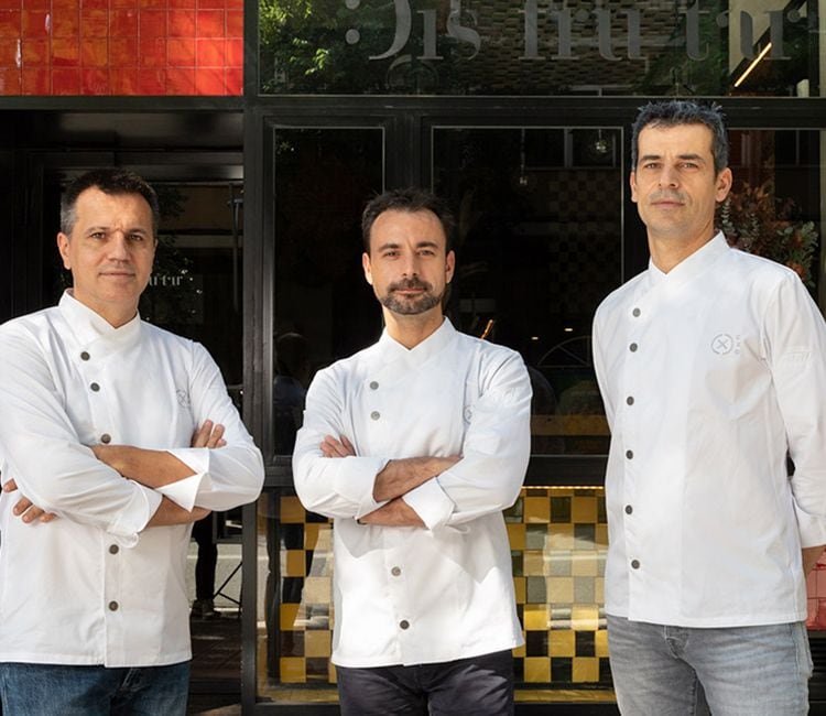 Los cocineros Oriol Castro, Mateu Casañas y Eduard Xatruch 