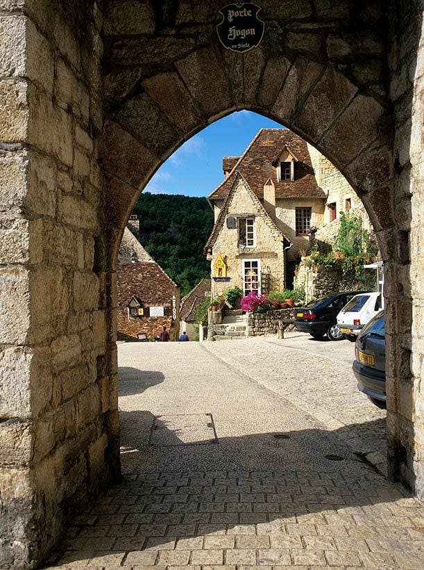 Rocamadour_PORTAL-EN-LAS-MURALLAS