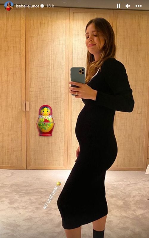 Isabelle Junot presumiendo de embarazo