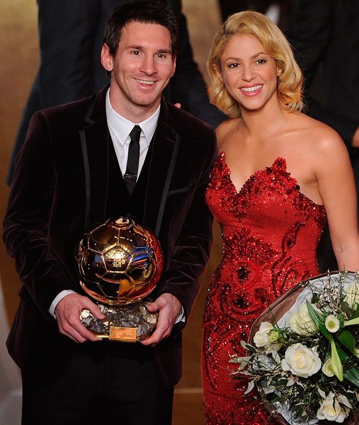 shakira-posa-leo-messi