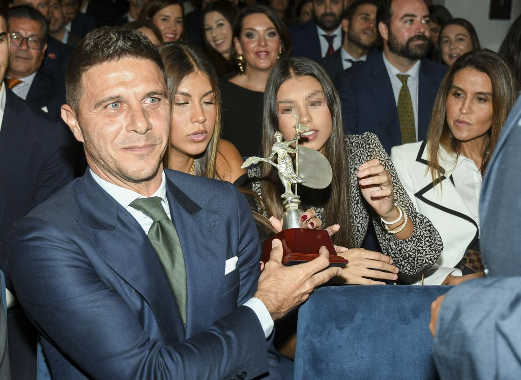 Joaquín Sánchez recibe el premio 'Embajador de Sevilla'