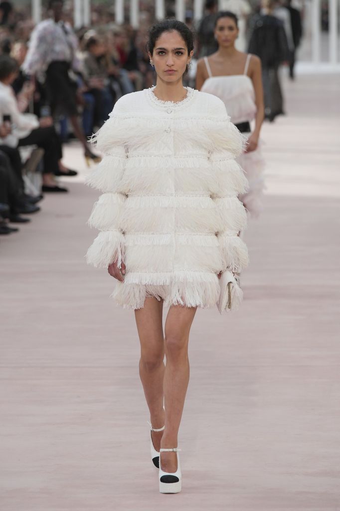 Paris Fashion Week: Chanel Primavera/Verano 2025