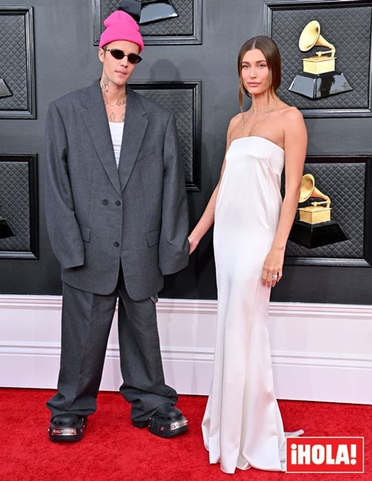 hailey bieber justin bieber en los grammy