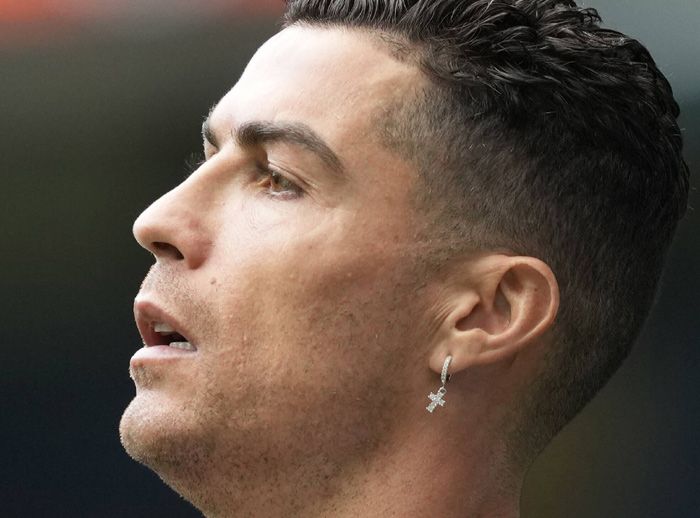 Cristiano Ronaldo estrena nuevo pendiente