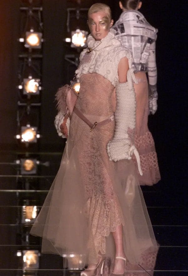 Desfile Christian Dior Ready to wear Otoño/Invierno 2000