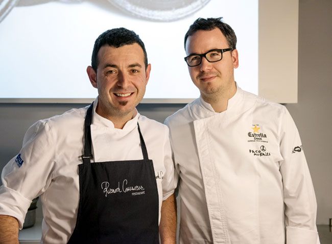 Ricard Camarena y Paco Morales firmaron una minuta de altura en el restaurante 'Al Trapo', un menú compuesto por 8 deliciosos platos para 50 exclusivos comensales.
