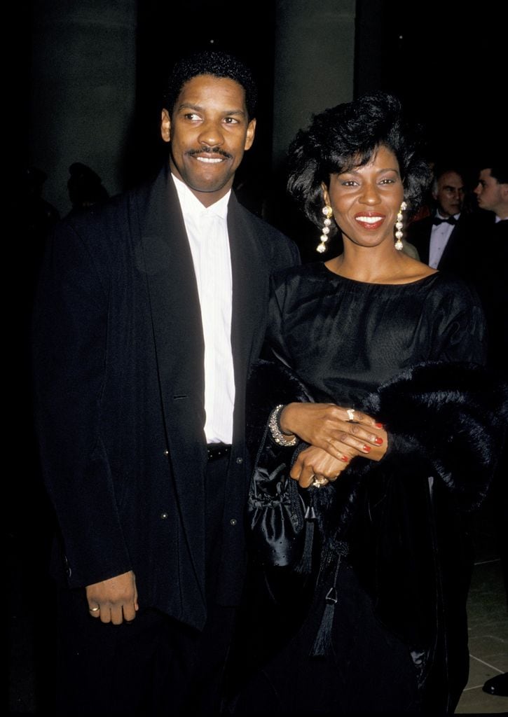 Denzel Washington y su mujer Pauletta en la 47 edición de los Globos de Oro.