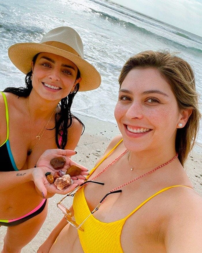 Aislinn Derbez y Michelle Aguilera