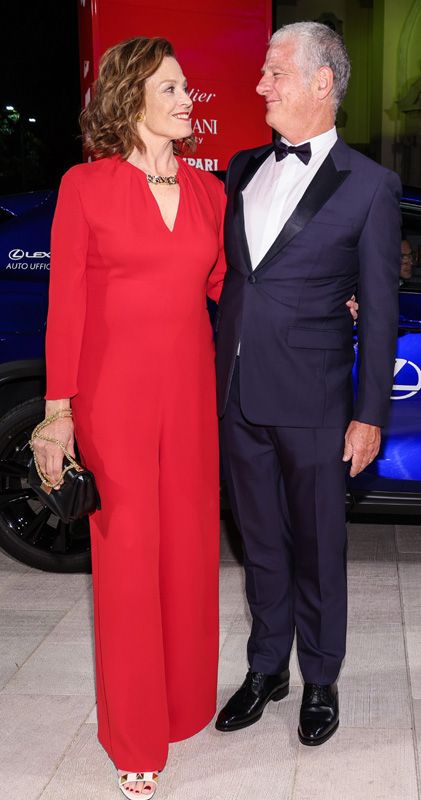 Sigourney Weaver con su marido Jim Simpson