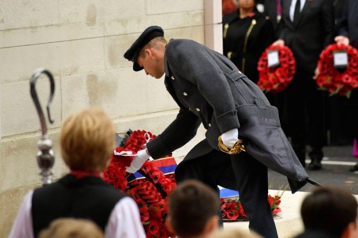 La Familia Real celebra el Día del Armisticio sin la Reina por primera vez en 22 años