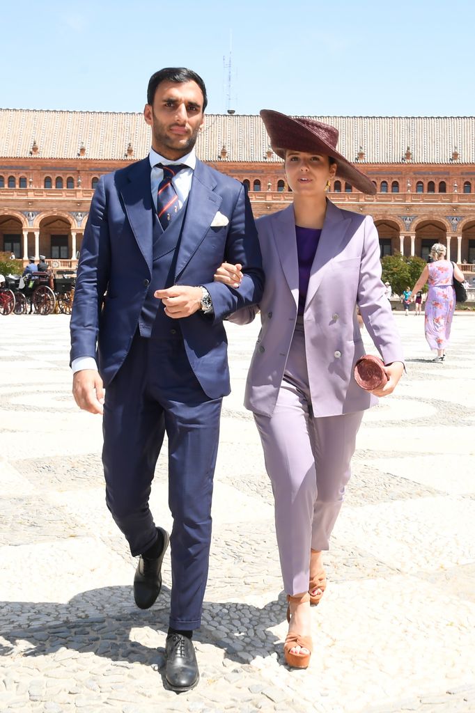 Cayetana Rivera Martínez de Irujo  y su novio Manuel Vega durante la Feria de Sevilla de 2022.