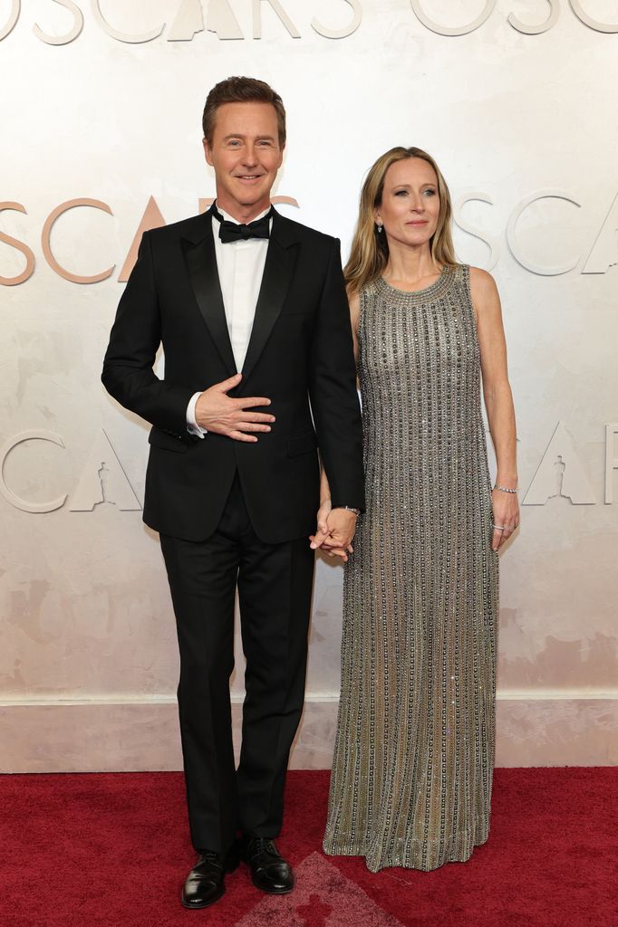 Edward Norton y Shauna Robertson