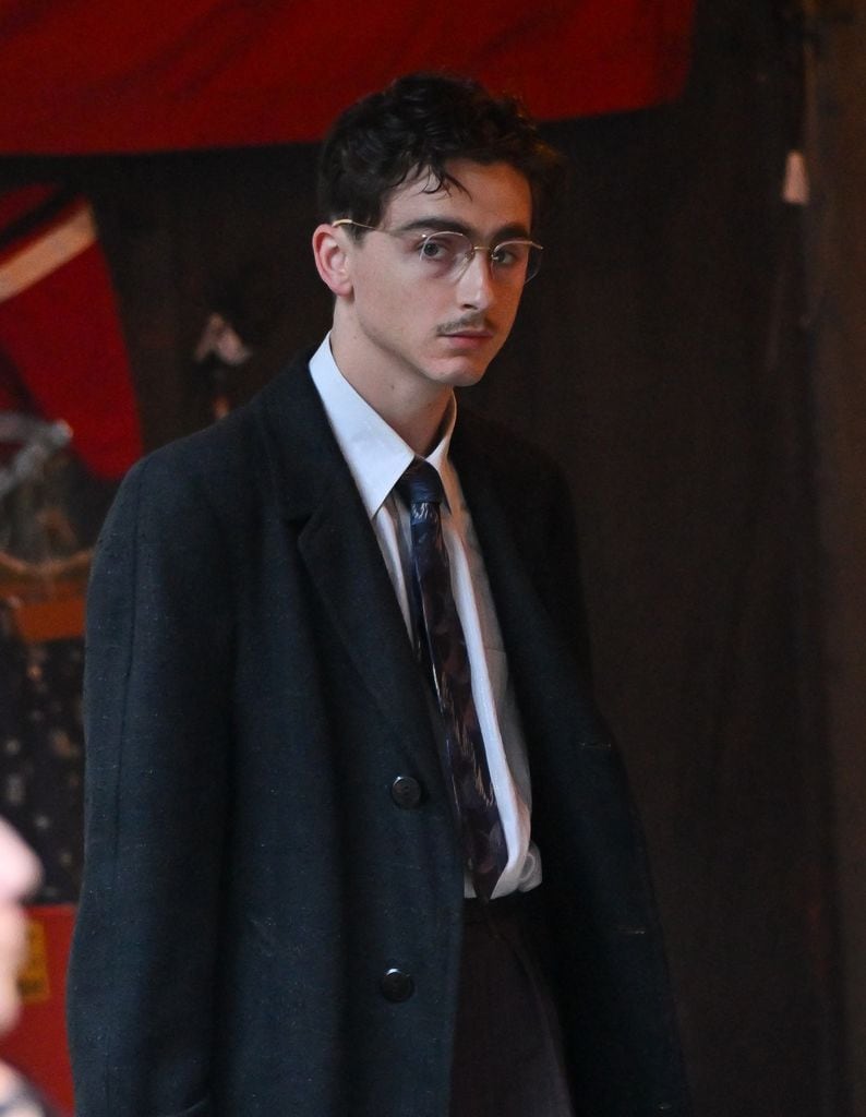 Timothée Chalamet en el set de "Marty Supreme" en Nueva York