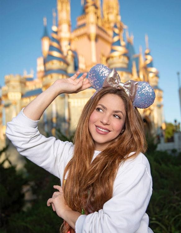 shakira en disney