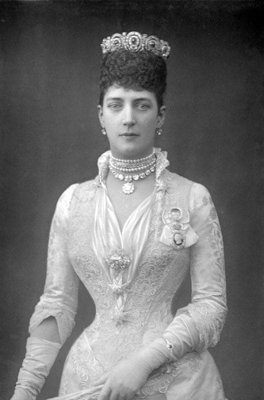Alejandra de Dinamarca, reina de Reino Unido, casada con Eduardo VII