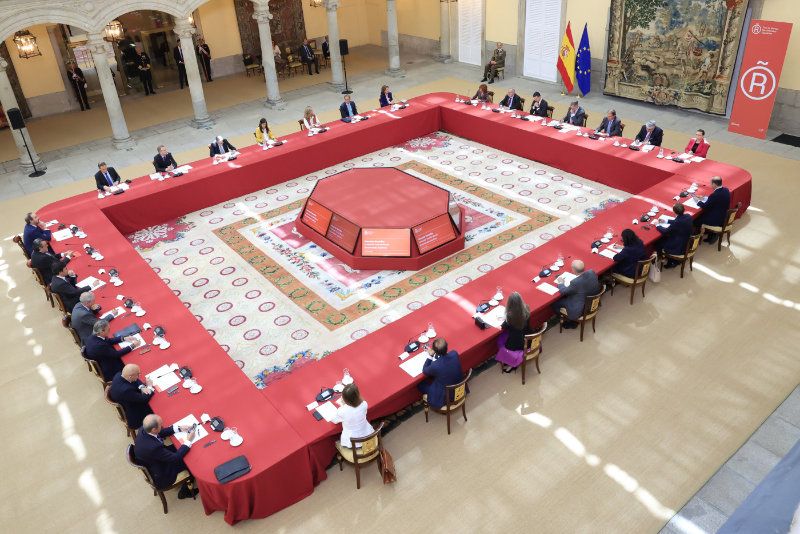 El Rey, en una reunión de  la Fundación del Foro de Marcas Renombradas Españolas 