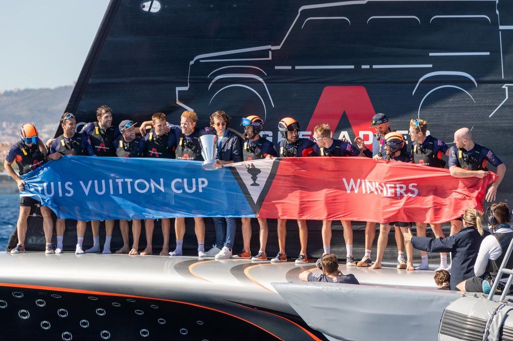 Inneos Britania se corona vencedor de la Louis Vuitton Cup