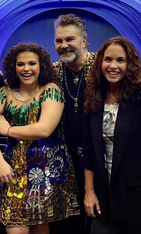 Lucerito Mijares con sus padres