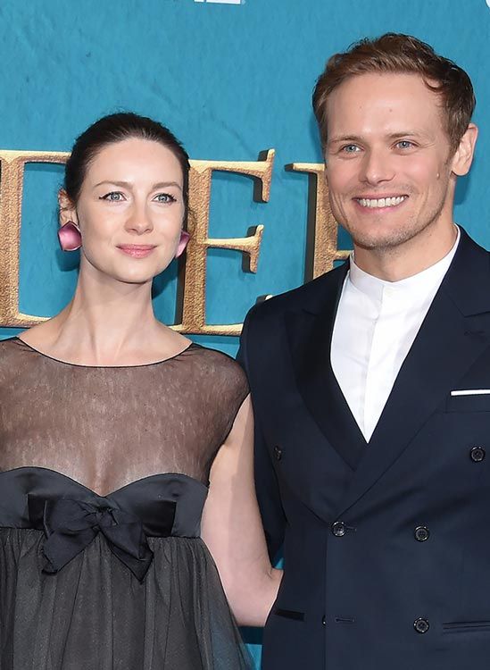 Caitriona Balfe y Sam Heugham