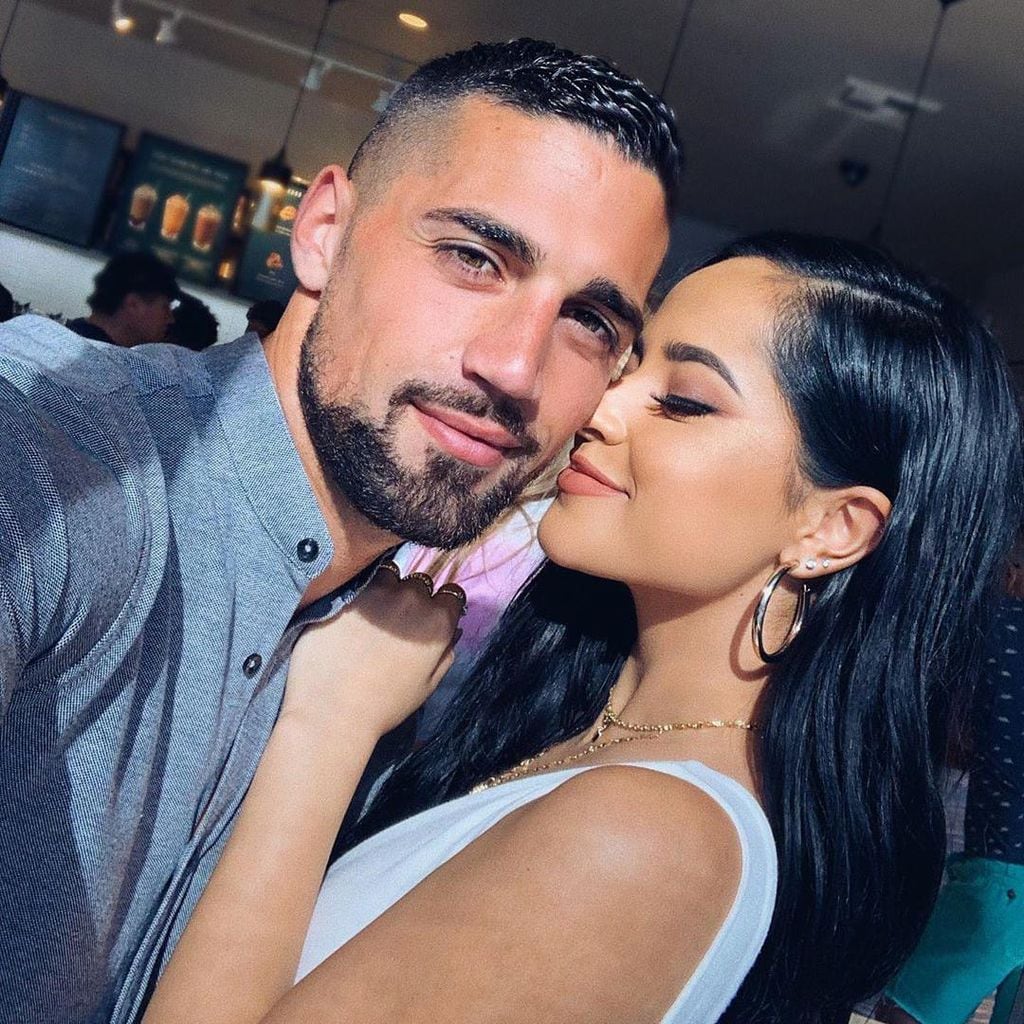 becky g y su novio