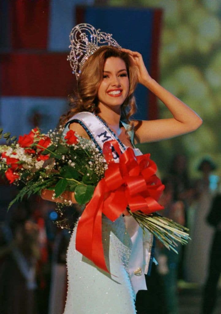 La venezolana Alicia Machado fue coronada Miss Universe en 1996.