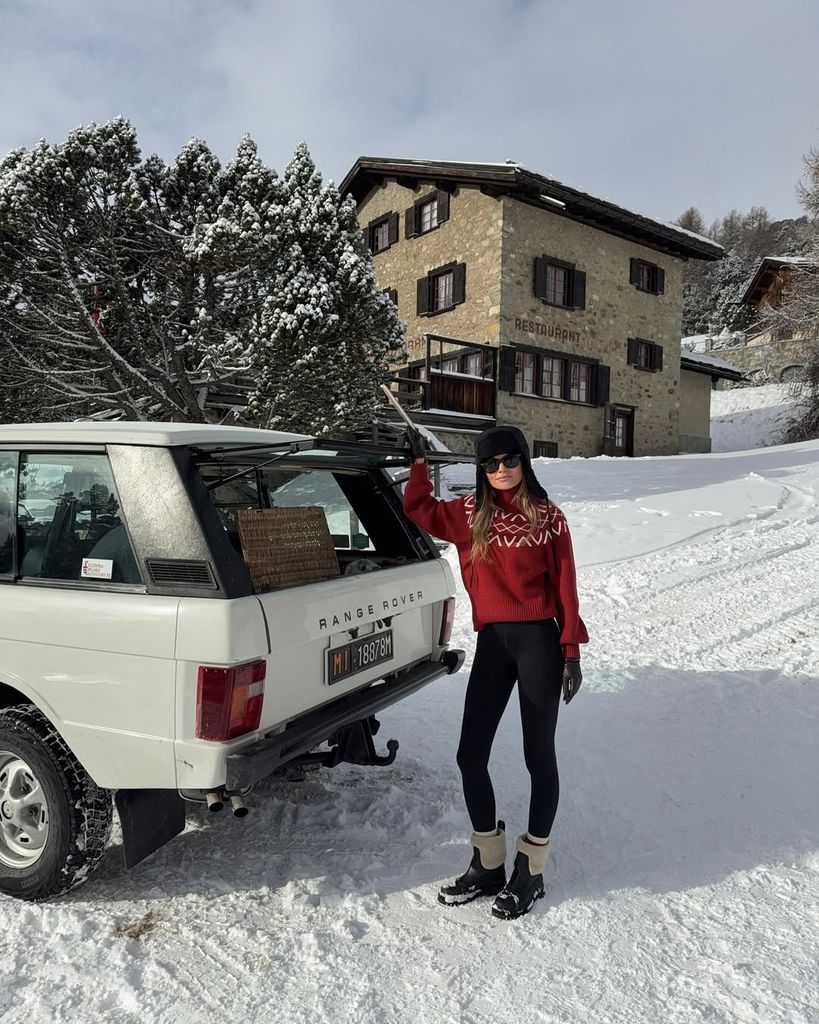 La influencer Claire Rose en la nieve