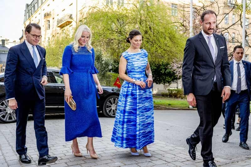 Victoria y Daniel de Suecia con Haakon y Mette-Marit de Noruega