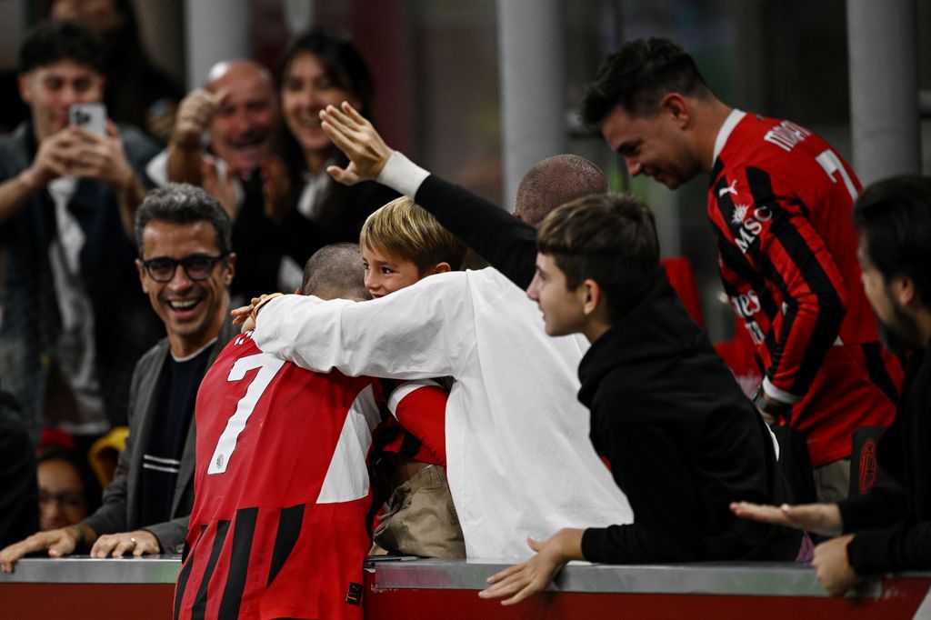 Álvaro Morata  y sus hijos