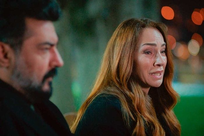 En 'Hermanos', Ayla se confiesa con Akif sobre lo que sucedió cuando Berk era un bebé y cómo llegó a la familia