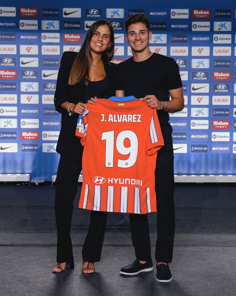 El nuevo ídolo del Atlético de Madrid: Julián Álvarez y su historia de amor con Emilia Ferrero