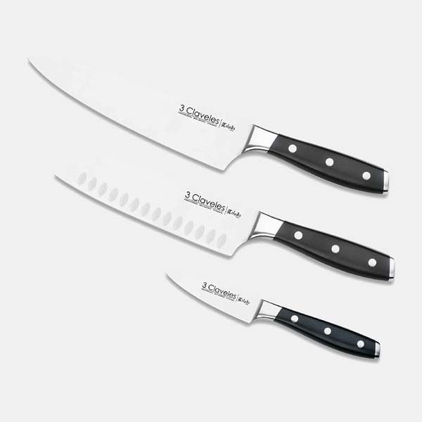 cuchillos tres claveles